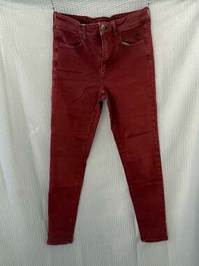 American Eagle Ne(x)t Level Stretch Hi-Rise Jegging in Burgundy Size 8 Regular